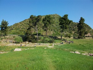2ff1be2f55627174aa08616cb72de28c191de050_kronios_hill_ancient_olympia.jpg